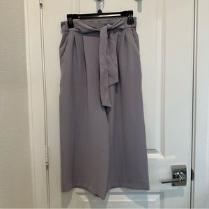 Lululemon - Culotte Pants - Grey - Size 6